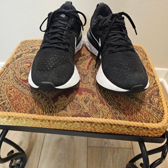 Nike Women's Nike React Infinity Flyknit Running Shoes Size 9 - Picture 1 of 7